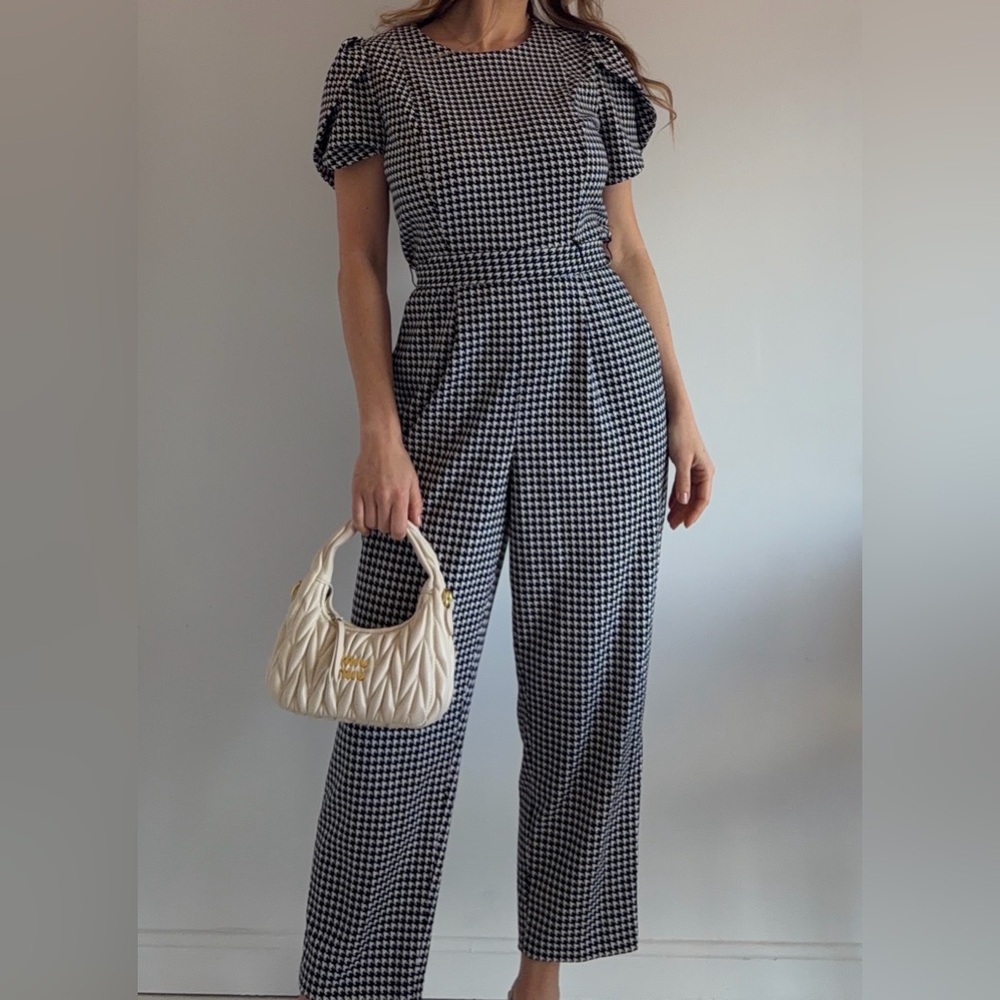 Calvin Klein Houndstooth Jumpsuit Black White Puff Sleeve Belted One-Piece Sz 6
